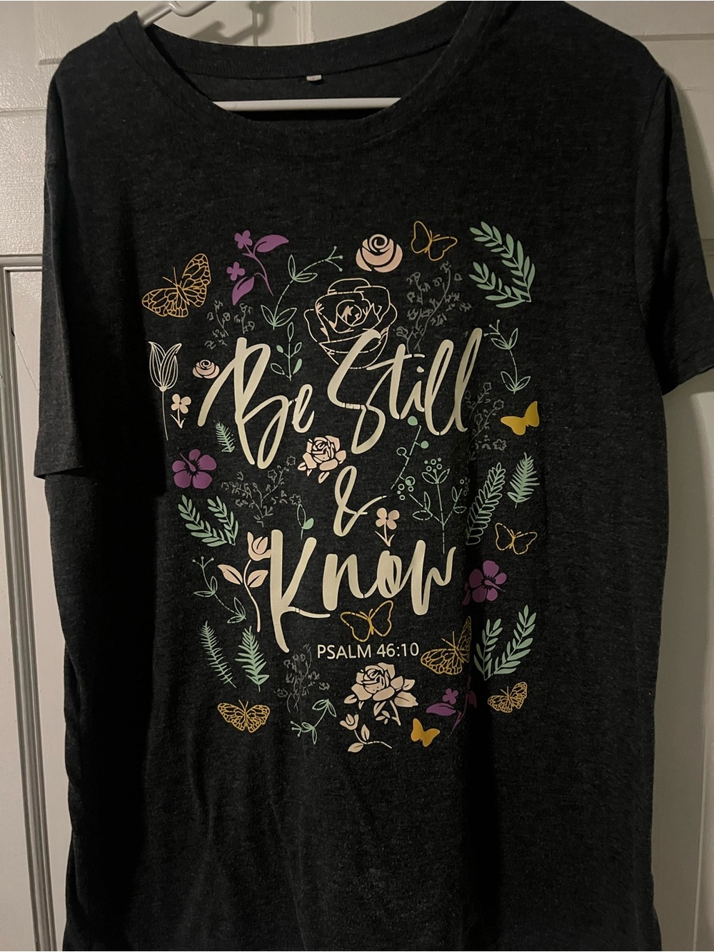 Girls' Black Floral 'Be Still & Know' Scripture Tee